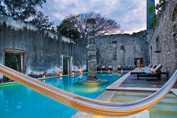 @cntraveller