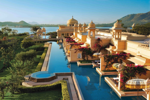 @cntraveller
